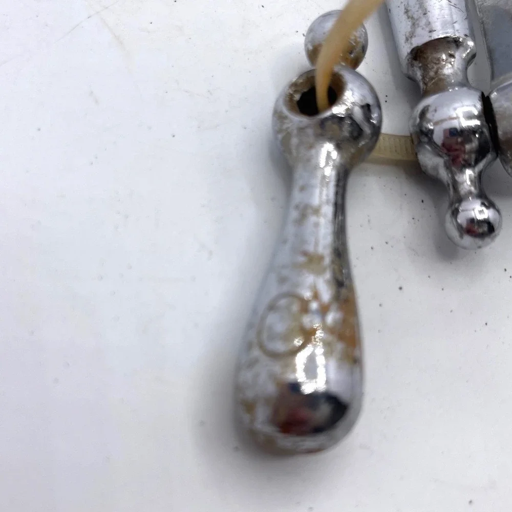 Vintage Hot‎ and Cold Faucet Handles and tub lever. Chrome